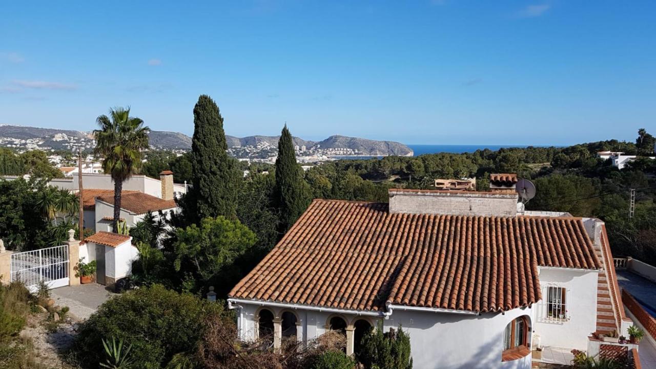 Rosalalinda - Cosy Semi-Detached Home With Sea Views And Large Terrace Moraira Bagian luar foto