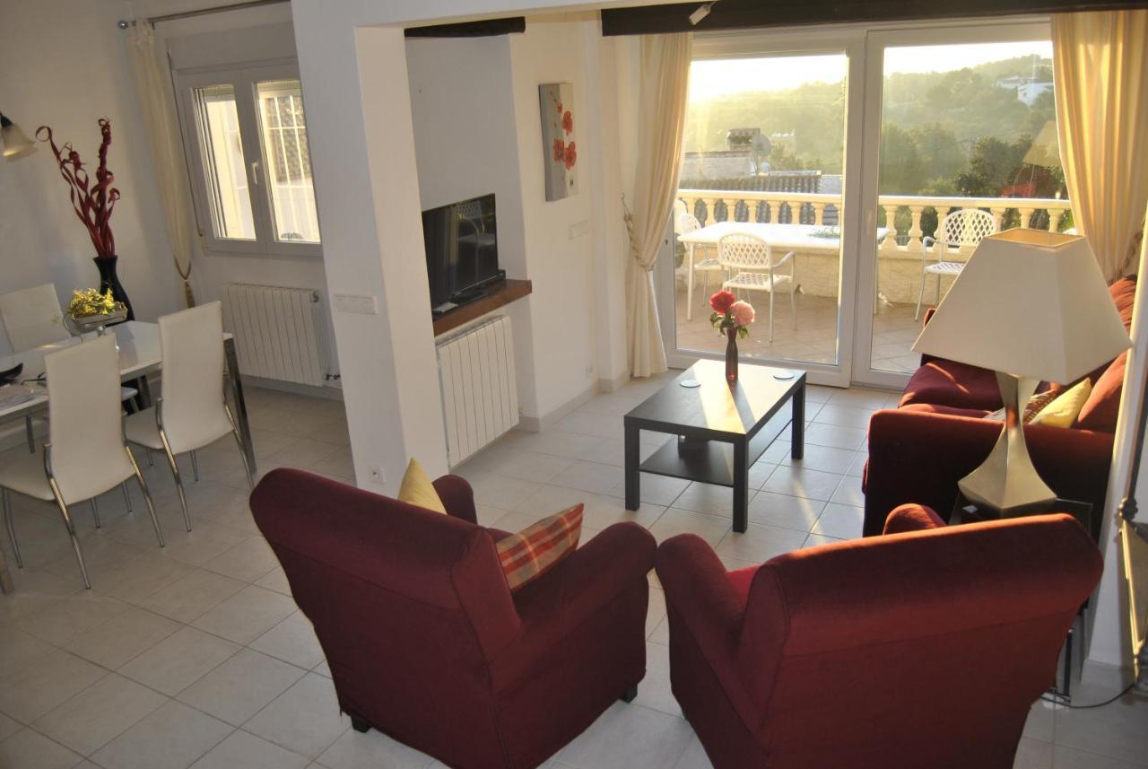 Rosalalinda - Cosy Semi-Detached Home With Sea Views And Large Terrace Moraira Bagian luar foto