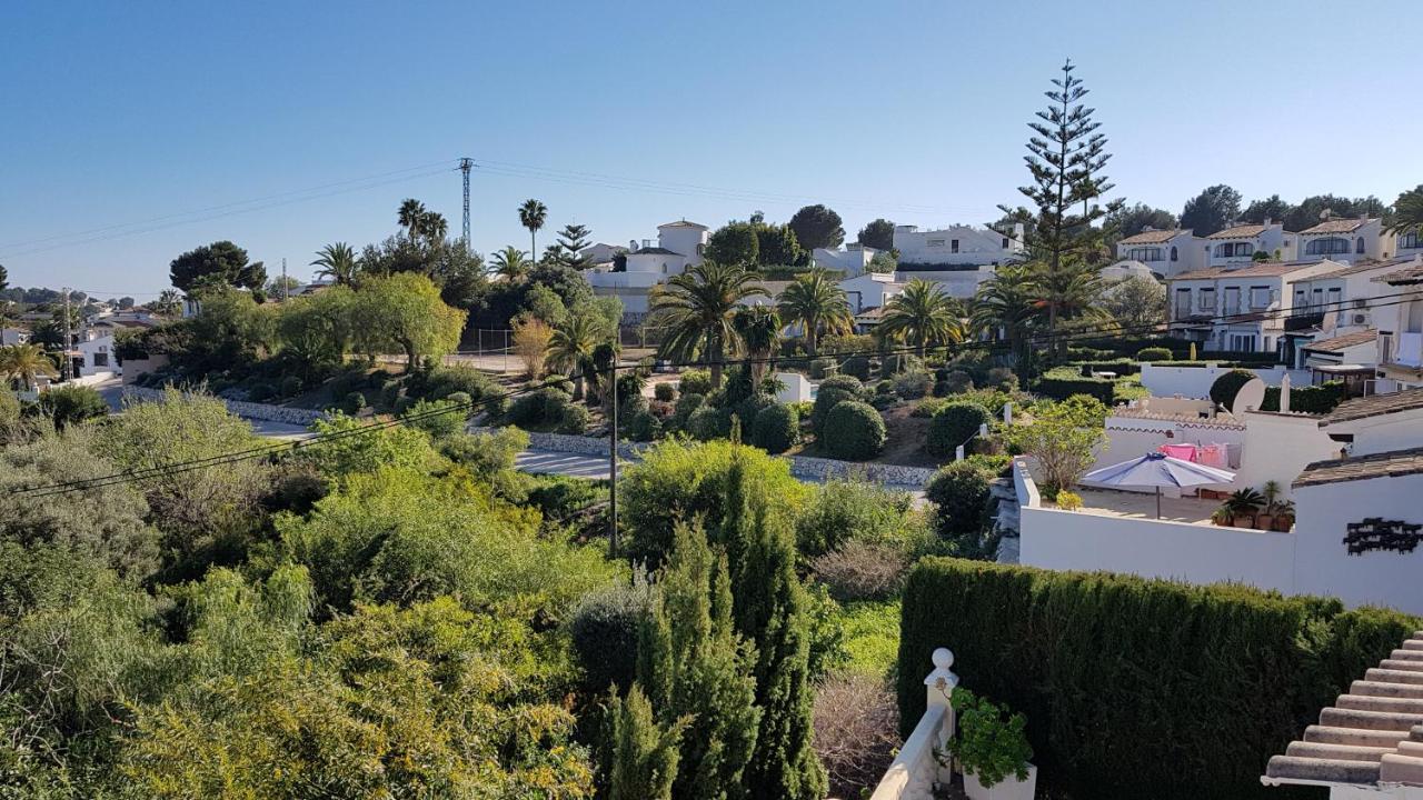 Rosalalinda - Cosy Semi-Detached Home With Sea Views And Large Terrace Moraira Bagian luar foto